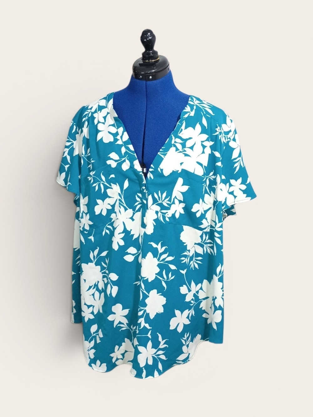 Torrid Teal Floral Top with White Petal Print